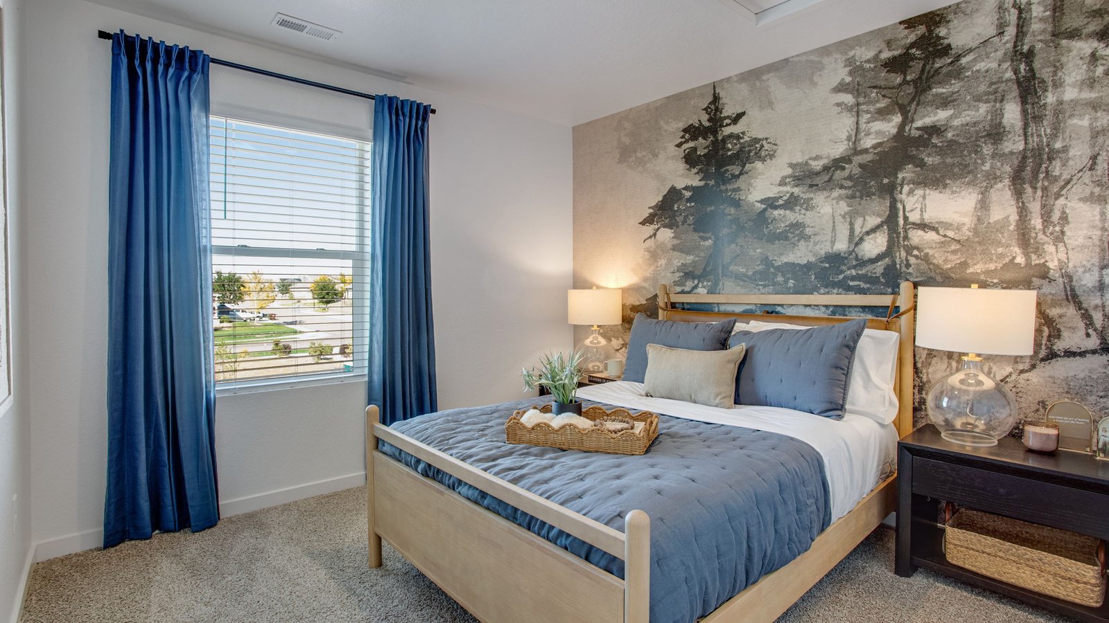 tailholt modern rustic secondary bedroom