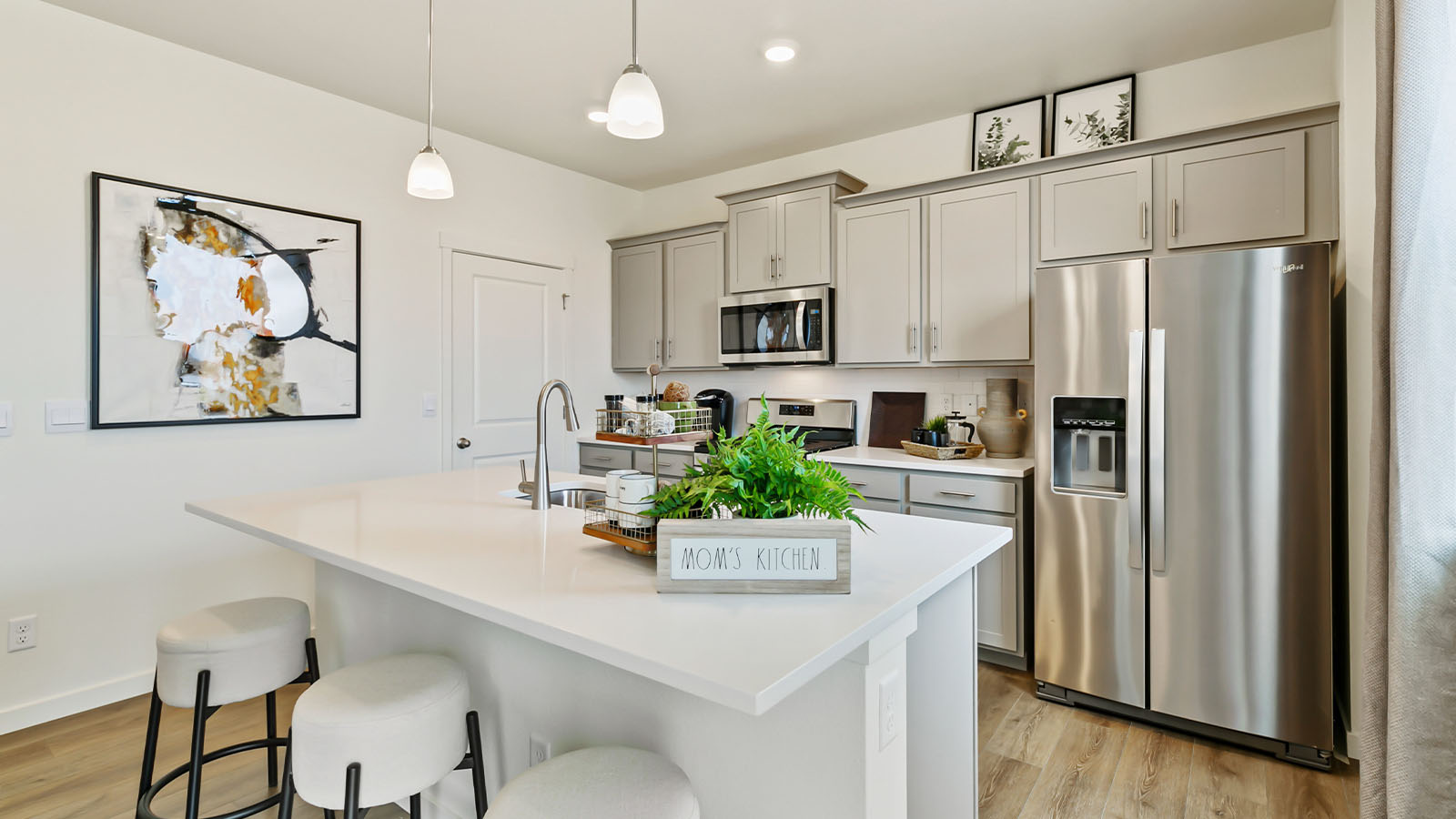 New kitchen in D.R. Horton home