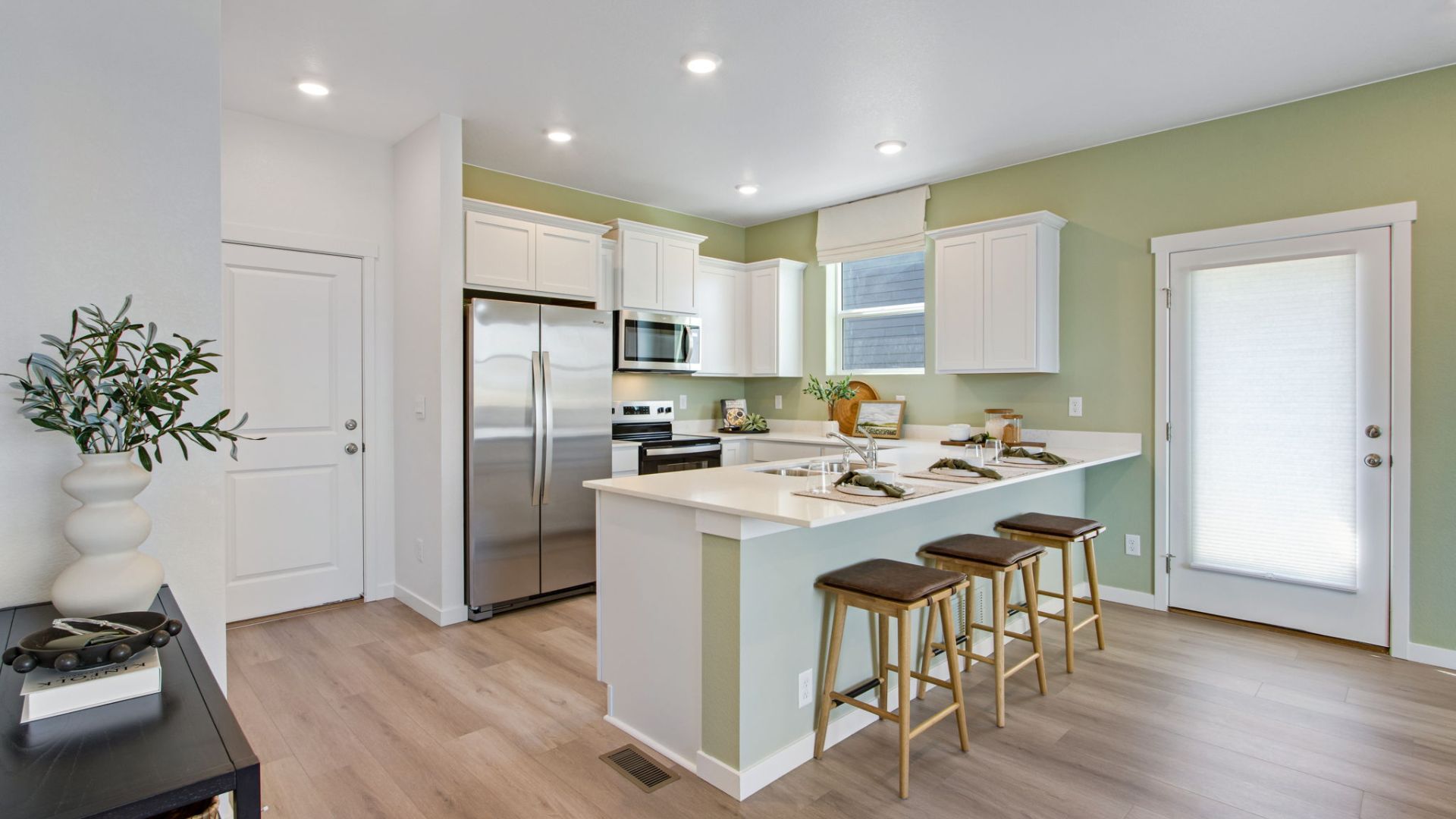 new home with large kitchen