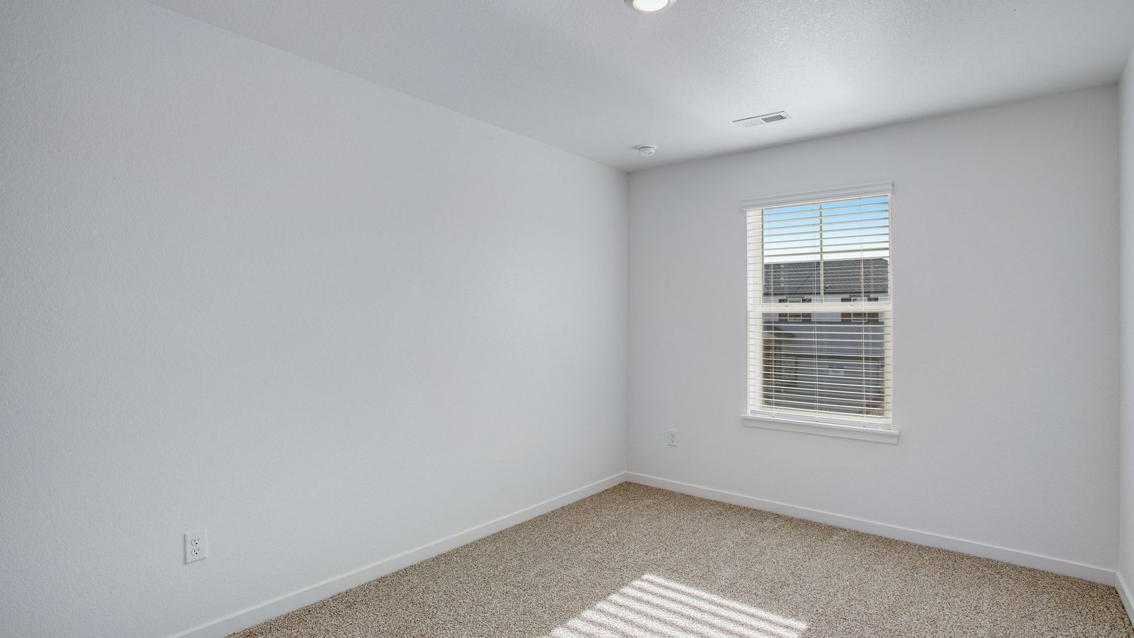 secondary upstairs bedroom