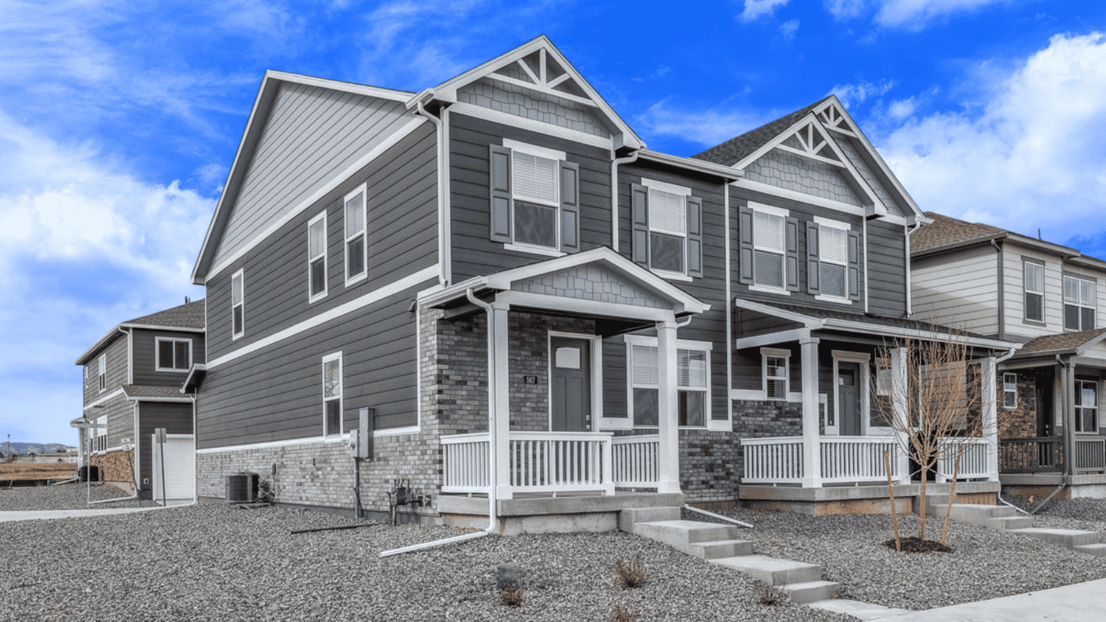 Two-story Melbourne floorplan in new D.R. Horton community in Johnstown, CO