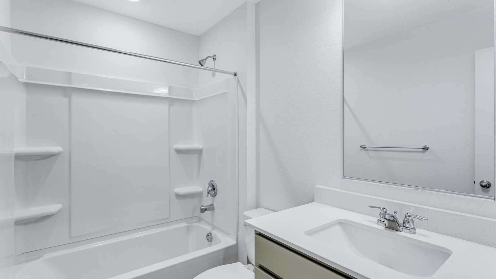 full bath upstairs
