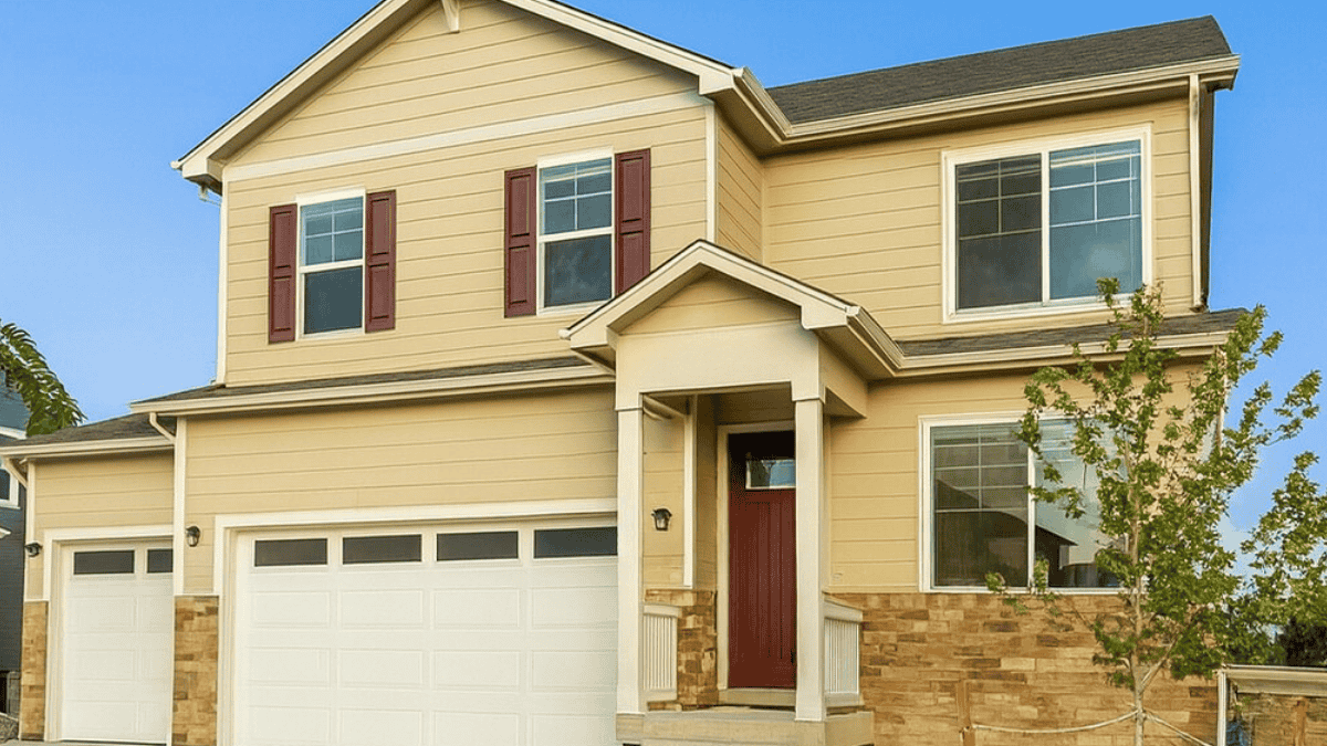 Exterior of new D.R. Horton home