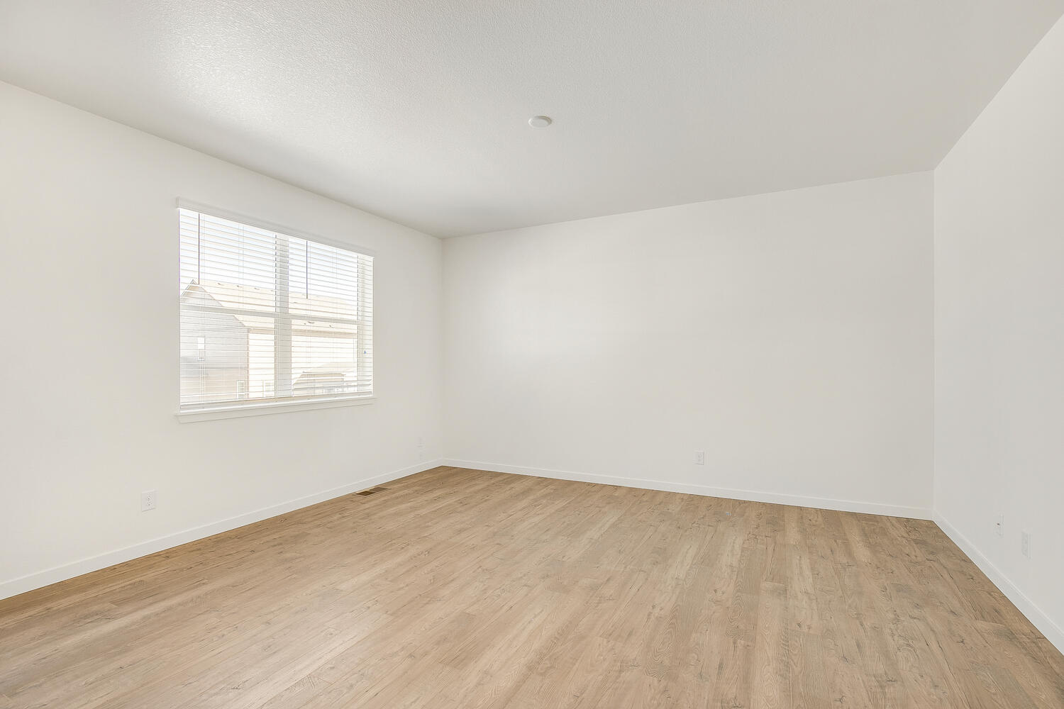 New homes in Johnstown, Colorado at Mallard Ridge by D.R. Horton