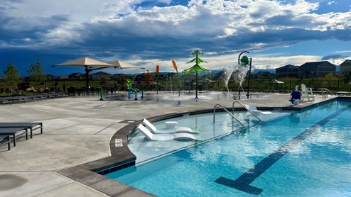 Vantage pool