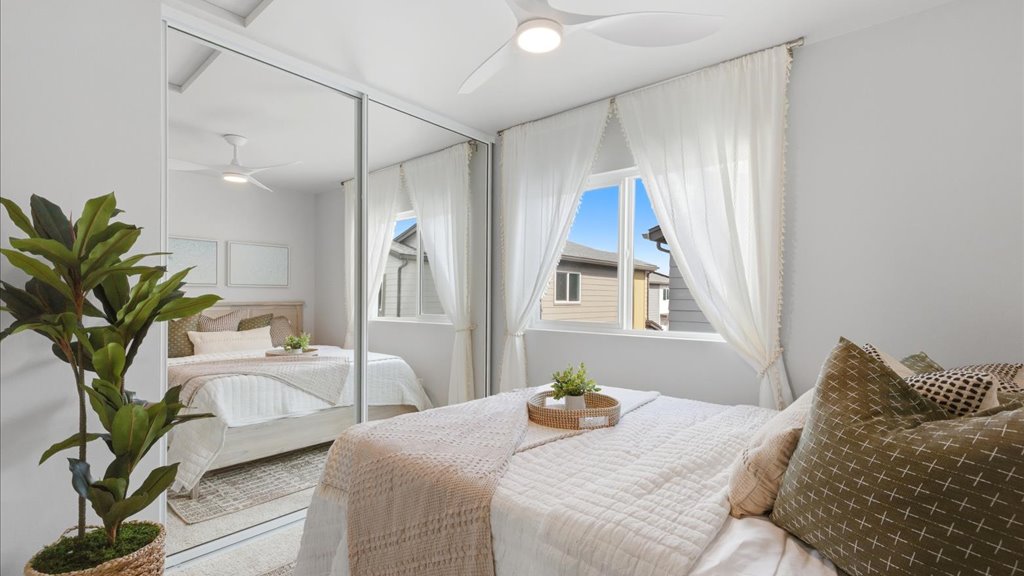 Interior bedroom with sliding door closet