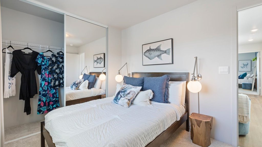 Interior bedroom with sliding door closet