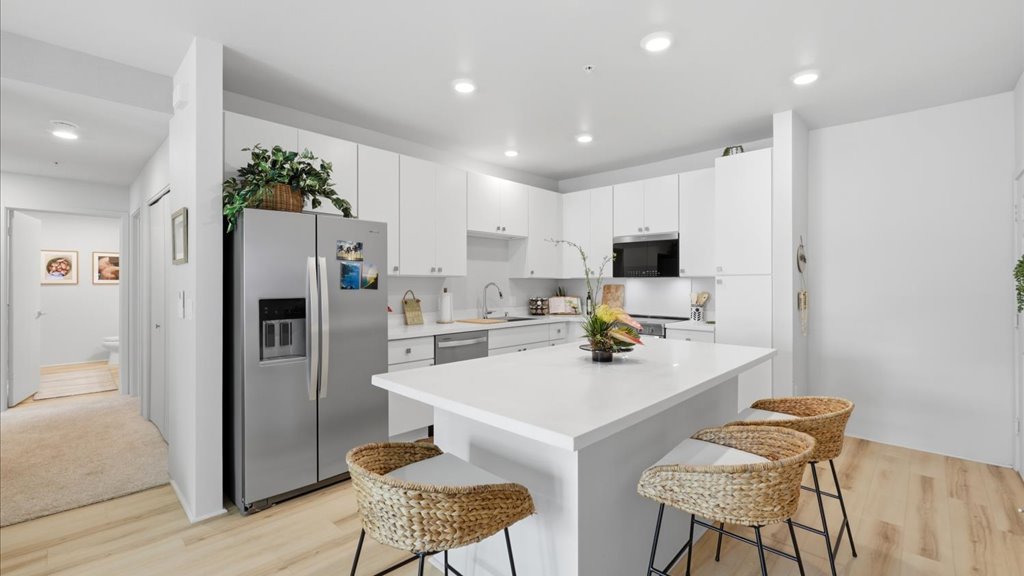Interior kitchen with stainless steel appliances