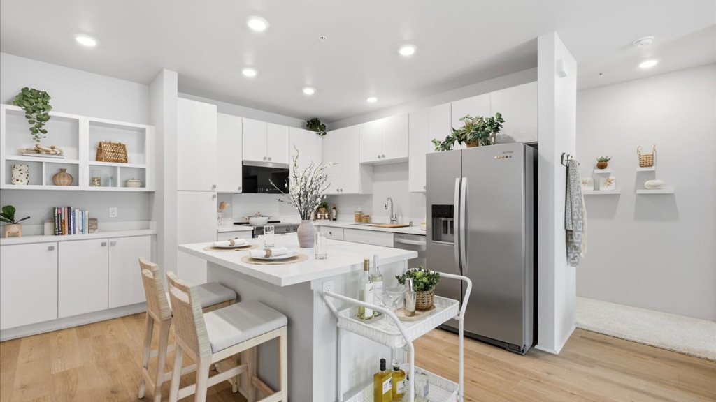 Interior kitchen with stainless steel appliances