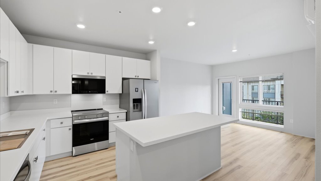 Interior kitchen with stainless steel appliances