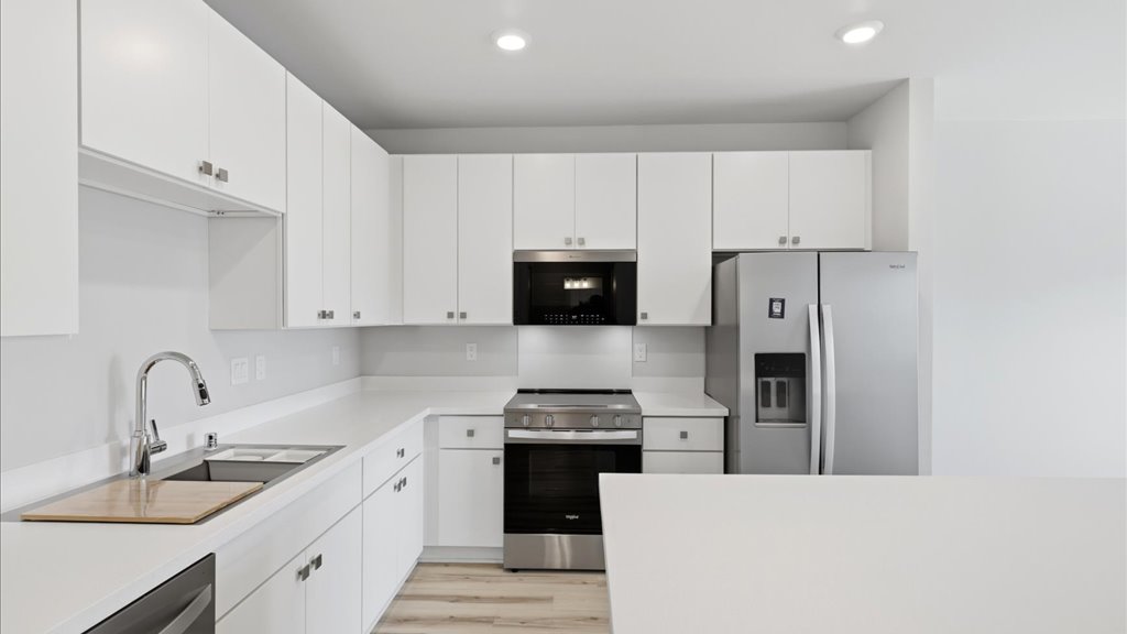 Interior kitchen with stainless steel appliances