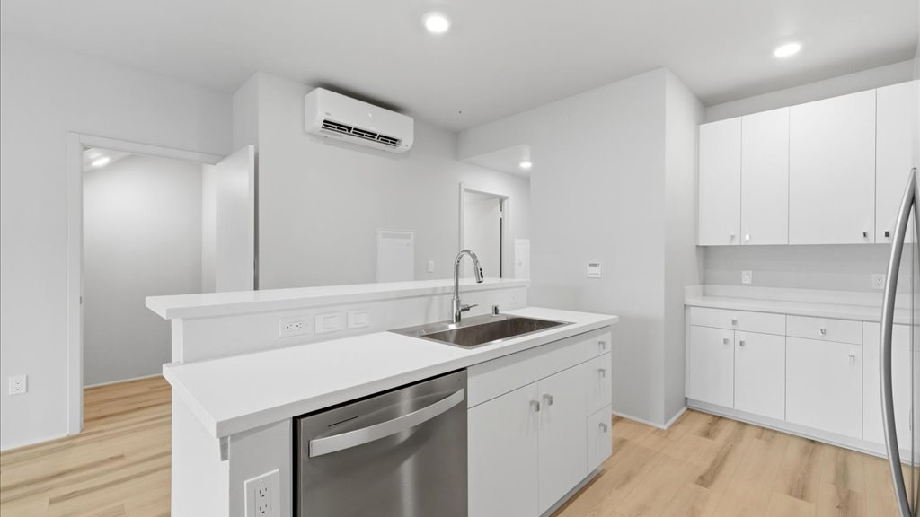 Interior kitchen with stainless steel appliances