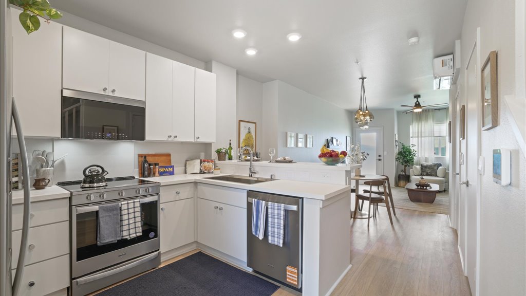 Interior kitchen with stainless steel appliances