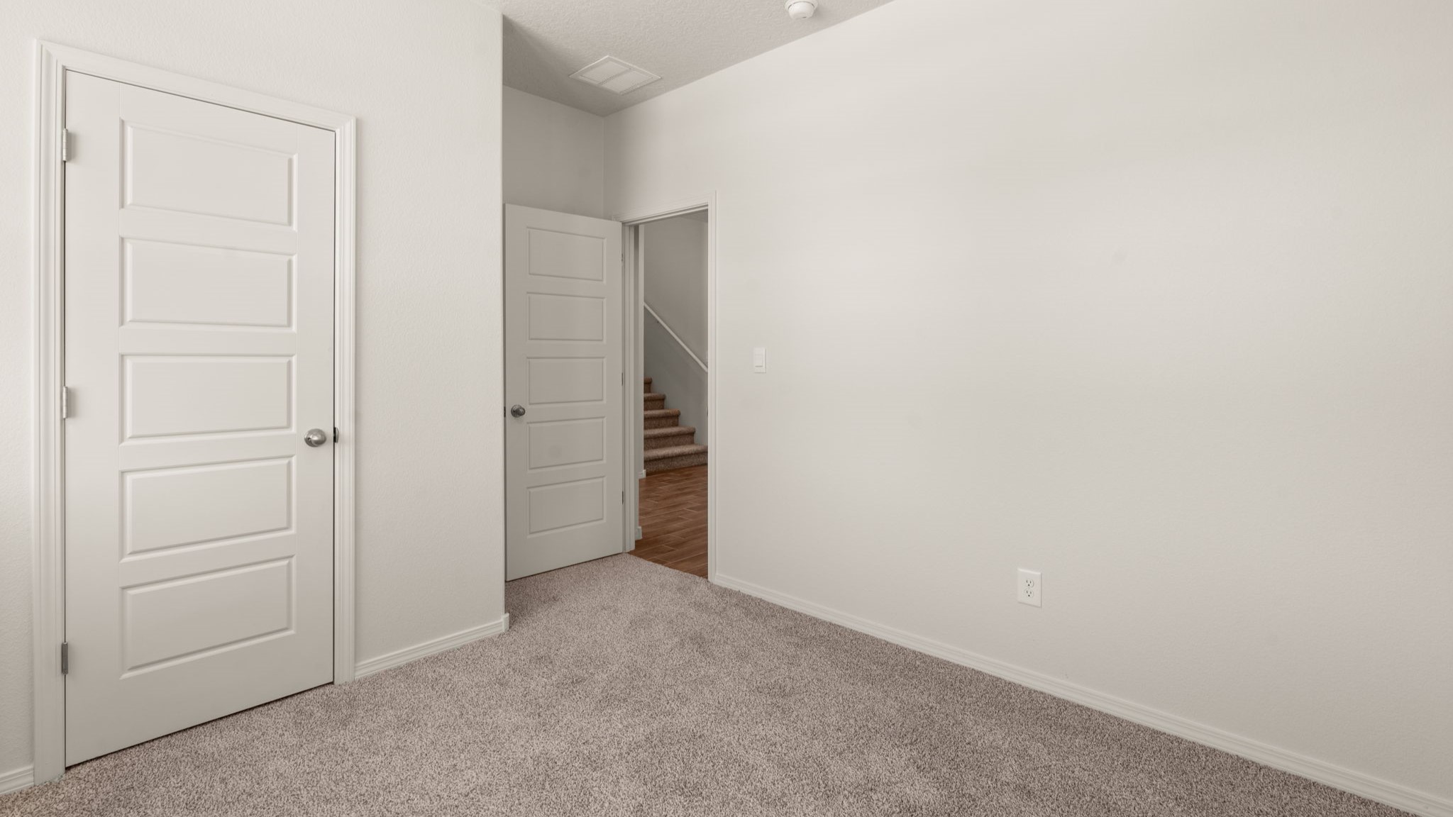 downstairs bedroom 2