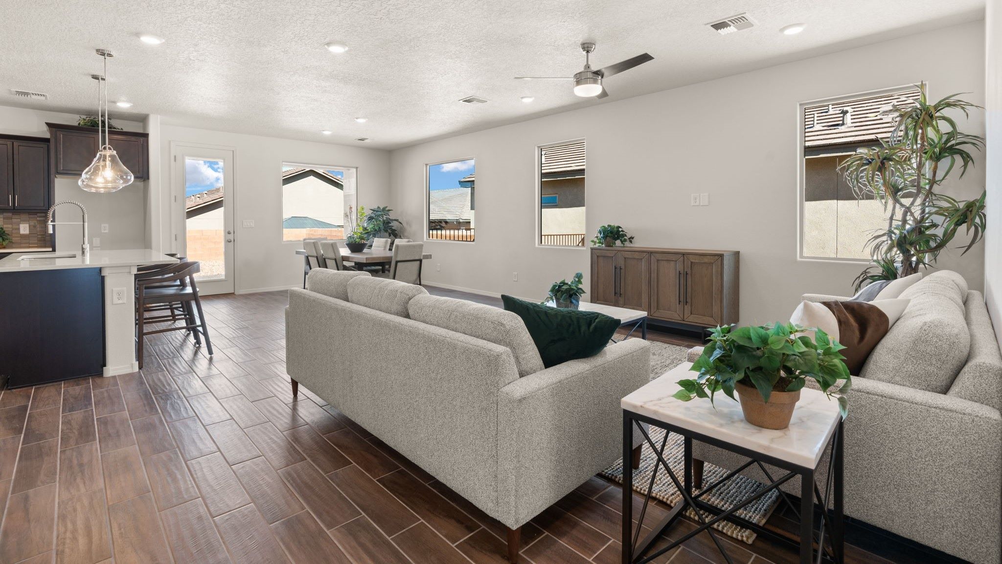 melody living and diving room