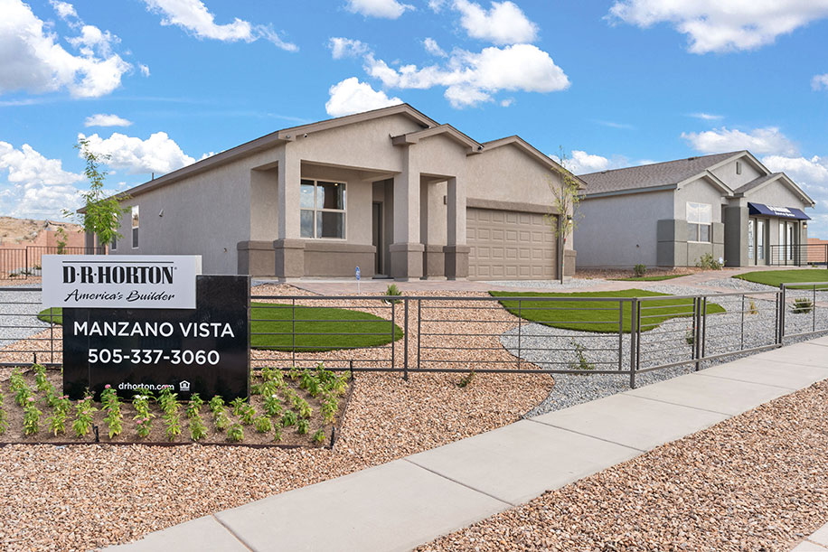 New Homes in Manzano Vista LOS LUNAS, NM D.R. Horton
