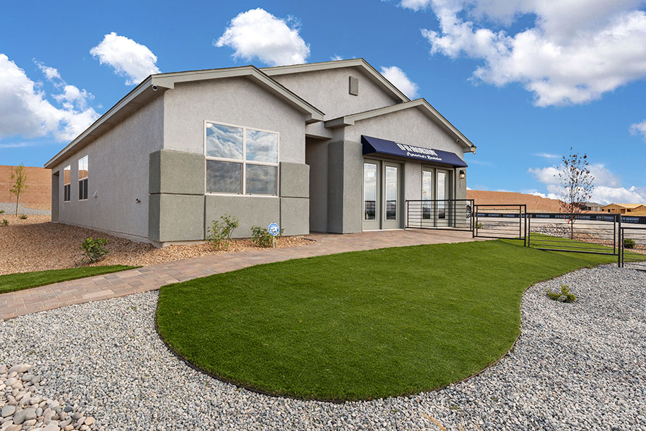 New Homes in Manzano Vista LOS LUNAS, NM D.R. Horton