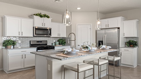 Stonegate Model Kitchen