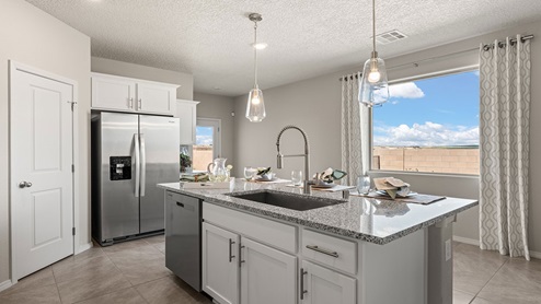 Stonegate Model Kitchen