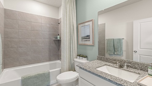 Stonegate Model Bathroom 2