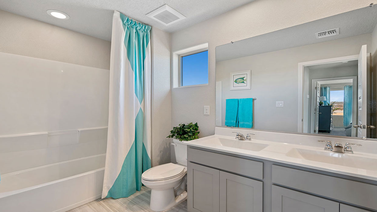 savannah secondary bath