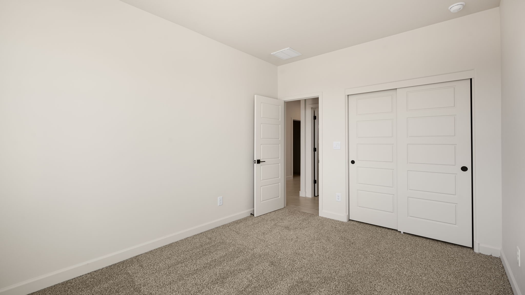 bedroom #1