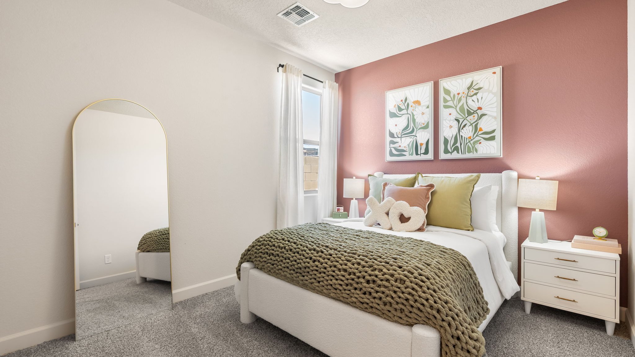 bedroom #1