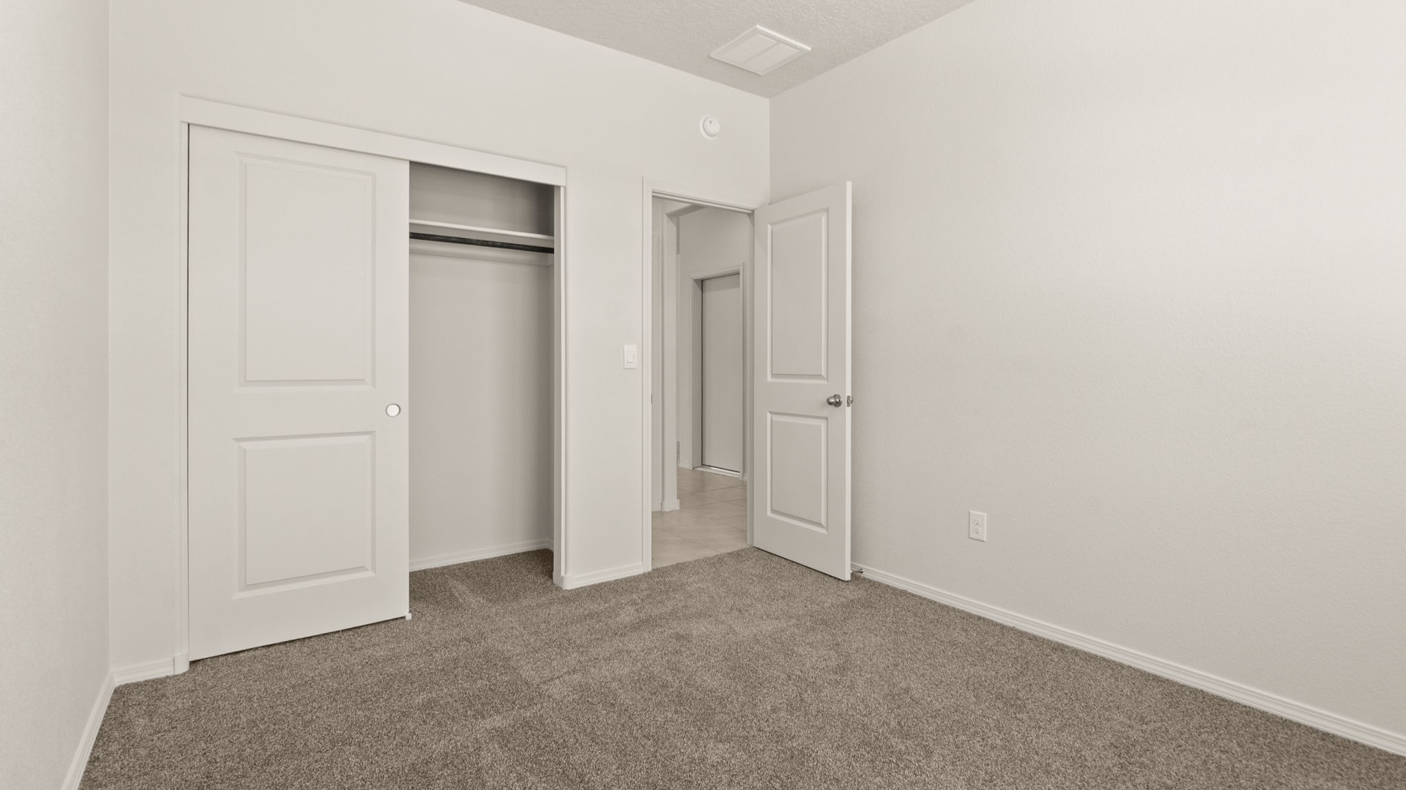 bedroom #1