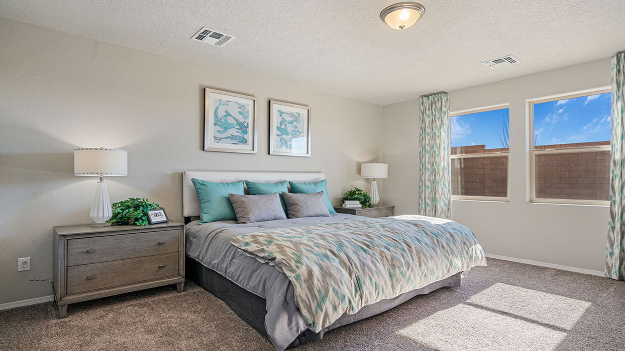 Primary bedroom with optimized layout and private flow to your ensuite and walk-in closet at Vista Grande