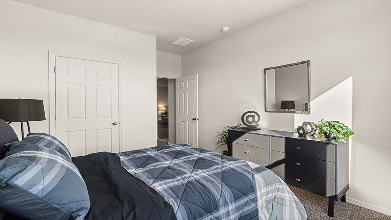 bedroom #1