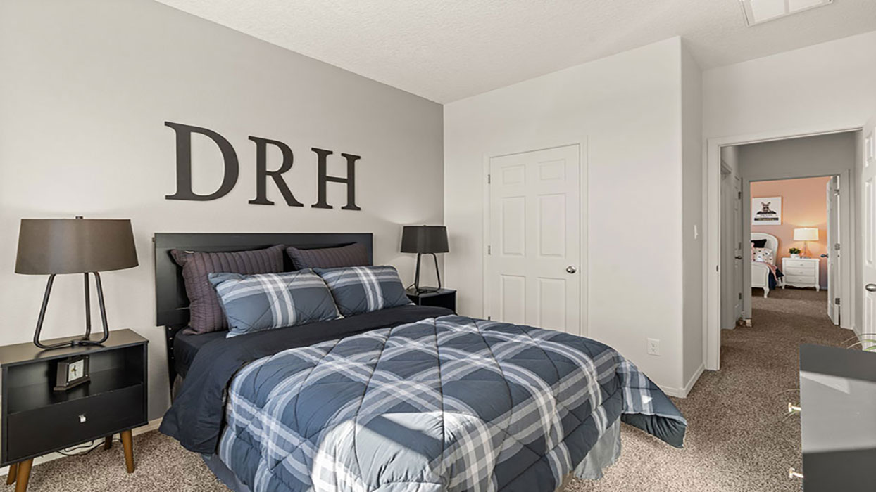 bedroom #1