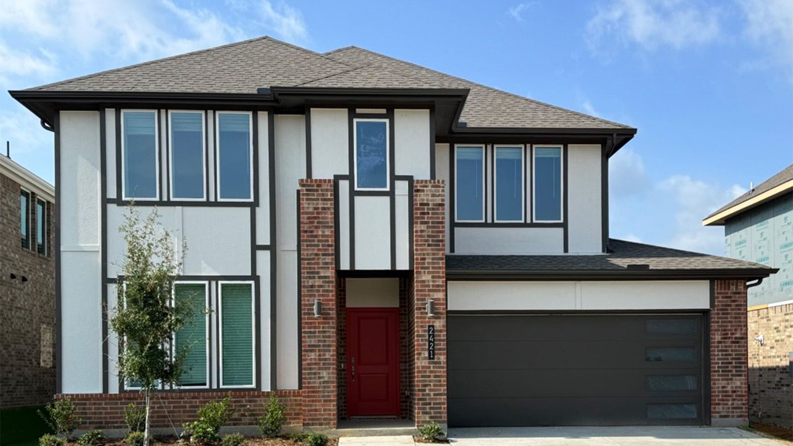 Exterior two-story home in dfw texas