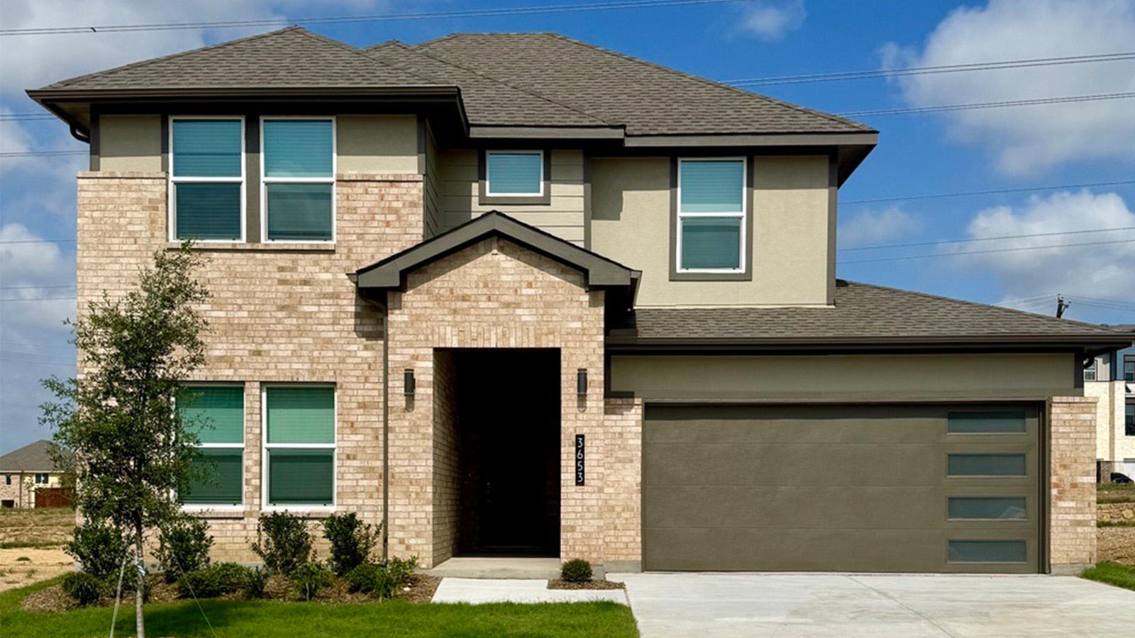 Exterior two-story home in dfw texas