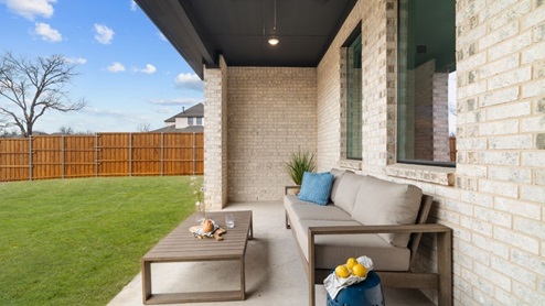 Welcome to Northside Place, a new home community in Carrollton, Texas. Northside Place, the exceptional new home community in Carrollton, is in the heart of the Dallas/Fort Worth Metroplex. Northside Place features D.R. Horton’s upscale Emerald Series of luxury homes. This highly in-demand community of 24 exclusive homesites offers a diverse selection of floorplans ranging from 2873 to 3490 square feet. Each home is meticulously crafted with exquisite details, featuring beautiful interior and exterior finishes. Old downtown Carrollton is located nearby. Over the last few years this area has become an extremely popular gathering place for shopping, dining, and entertainment activities. The eclectic charm and warmth of the downtown Historic District is undeniable. The area boasts over 35 award-winning public and private schools. Great health care providers for the entire family are just minutes away from Northside Place. Parks, recreation centers, and hike and bike trails are also abundant and conveniently located to the neighborhood. Great access to all major highways is another advantage of living in Northside Place. All are only minutes away. DART’s Silver Line is located nearby…this public transportation provides easy access to downtown Dallas.