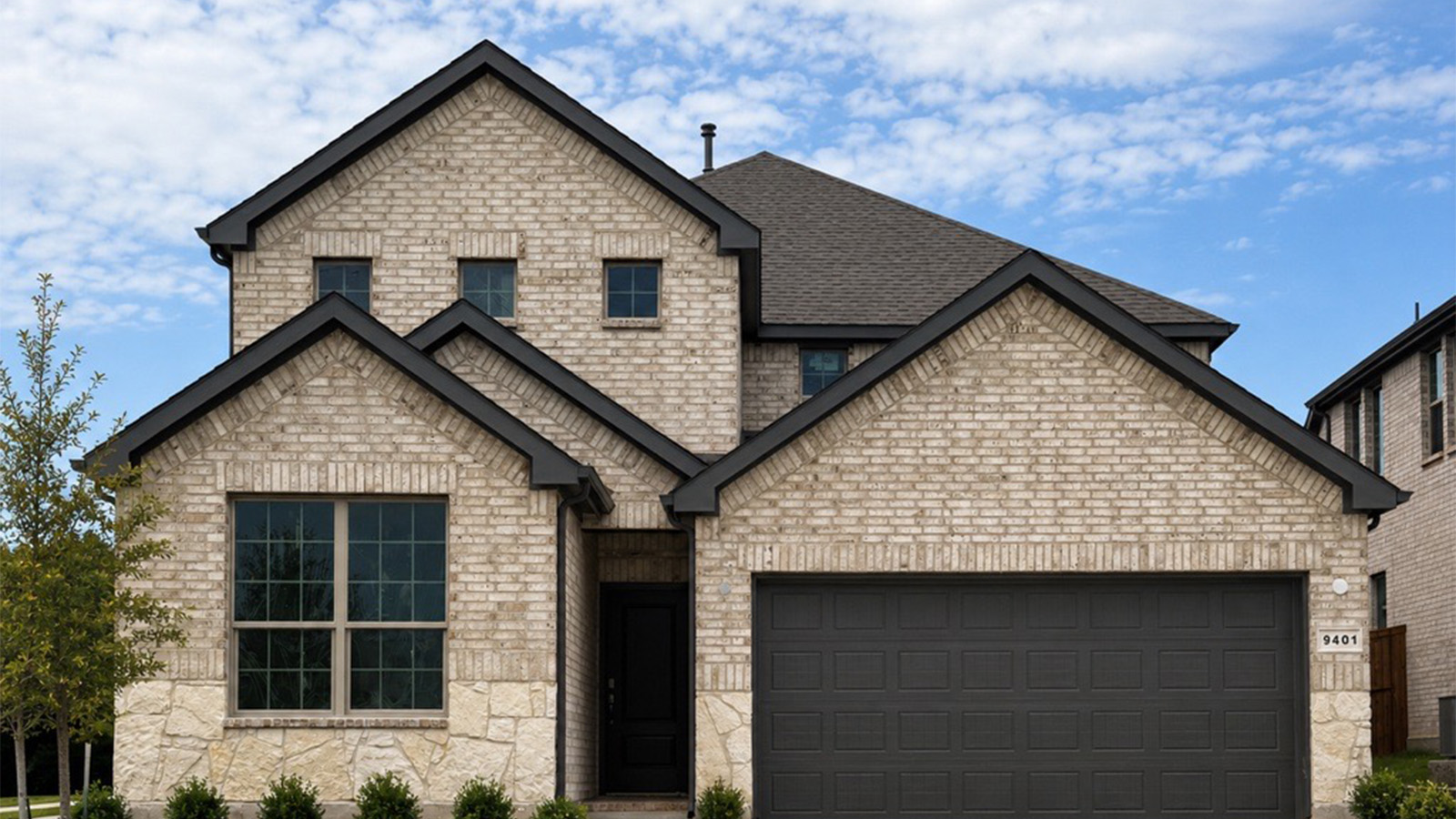 Exterior two-story home in dfw texas