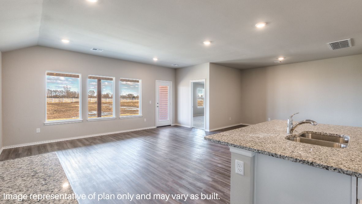 Floor Plan in Cross Timbers at Northwest Passage TULSA, OK D.R. Horton