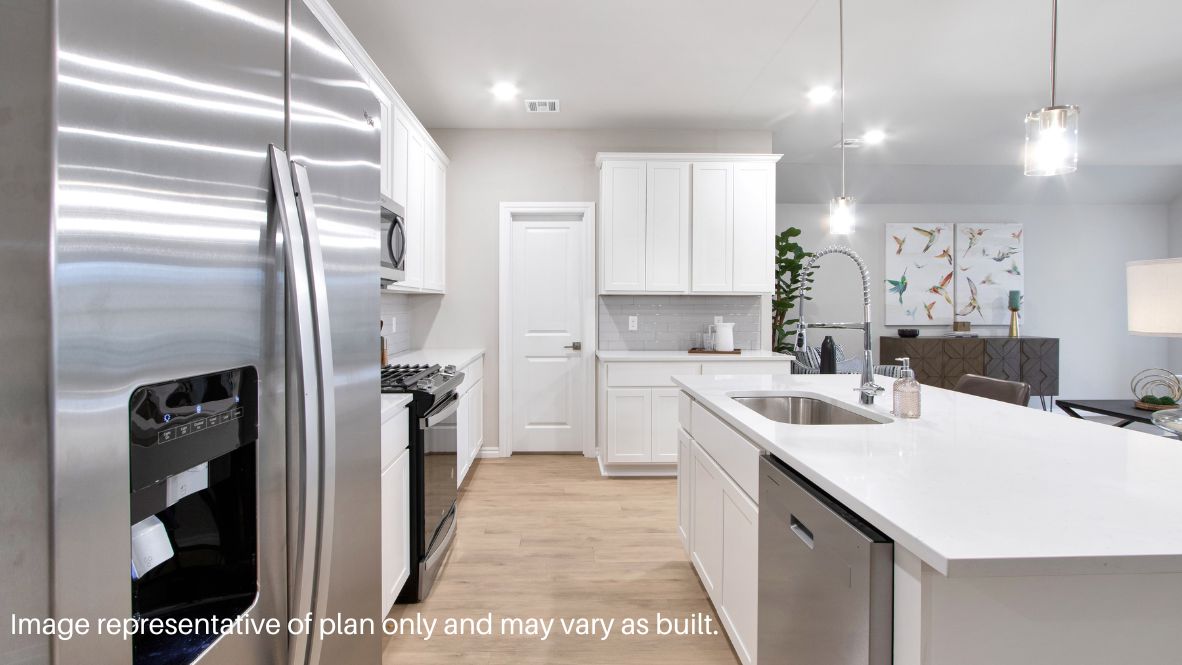 New Homes in Highland Park Broken Arrow, OK D.R. Horton