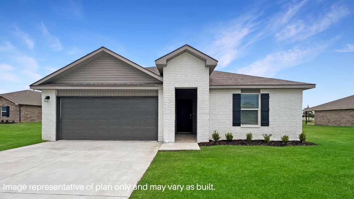 Front elevation with entry features and yard design