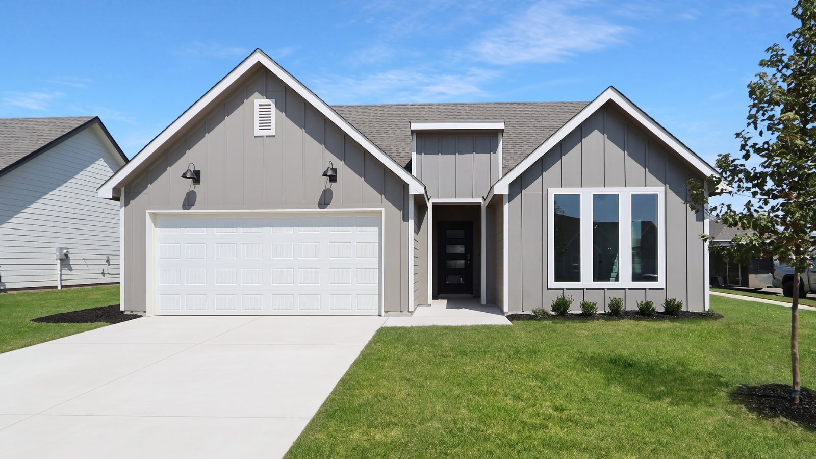 3904 E Kansas St exterior