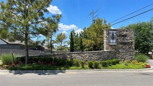 Exterior of community entrance sign