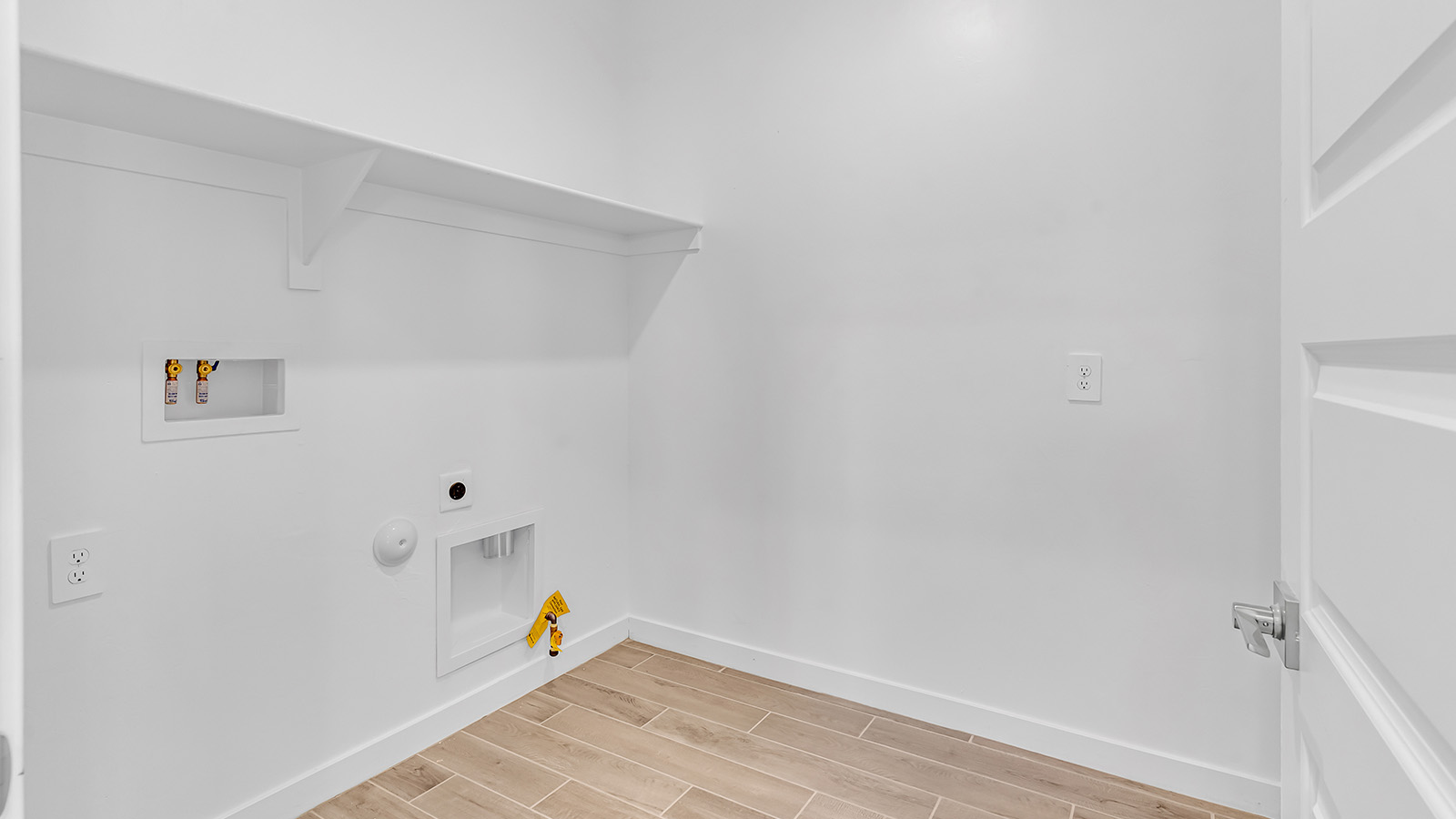 The Parker floor plan is one of the expansive new homes featured at The Oasis at Rocking K in Vail, Arizona. This vibrant community is nestled against the backdrop of the Rincon Mountains. The Parker stands out as a spacious single-story new home, offering 1,914 square feet of living space, making it the largest single-story floorplan available in this community.  The Parker is a reflection of elegance that defines The Oasis at Rocking K. The beautifully landscaped front yard, complete with an irrigation system, enhances the curb appeal, with a covered front porch.  Step into a well-planned layout that effortlessly balances functionality. The Parker features five bedrooms, including a private primary suite with a walk-in closet and en-suite bathroom. The additional bedrooms are thoughtfully situated to provide privacy and comfort, with easy access to two full bathrooms.  The heart of The Parker is the kitchen, which seamlessly connects to the dining room and great room. The kitchen is equipped with high-end finishes, including quartz countertops, shaker-style cabinets, and stainless-steel appliances. A generous pantry and plenty of cabinet space ensure that storage is never an issue.  The Parker includes a covered back patio, perfect for enjoying the tranquility of the surrounding landscape. Inside, the home features durable wood-look tile flooring in the main living areas, adding warmth and elegance to the space.  The Parker comes equipped with the Home is Connected® Smart Home package. This includes a smart thermostat, video doorbell, keyless entry, and more. Additionally, the home meets DOE Zero Energy Ready Home standards, with features like spray foam insulation and tankless water heaters, ensuring long-term savings and a reduced environmental footprint.  Living in The Oasis at Rocking K means enjoying a community rich in amenities. Whether you’re seeking a peaceful retreat or an active lifestyle, The Parker at The Oasis at Rocking K offers the perfect home base.