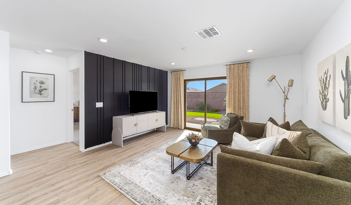 D.R. Horton, America’s Builder, is pleased to announce Solterra, a brand-new residential active adult neighborhood community in Green Valley, Arizona.