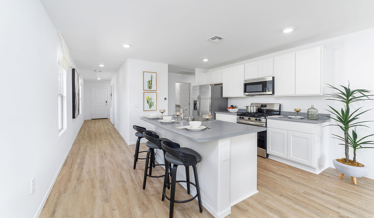 D.R. Horton, America’s Builder, is pleased to announce Solterra, a brand-new residential active adult neighborhood community in Green Valley, Arizona.