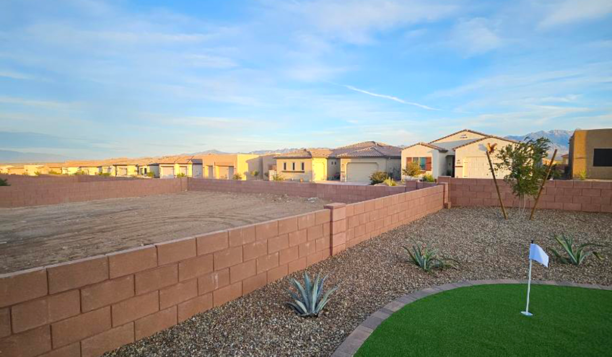 D.R. Horton, America’s Builder, is pleased to announce Solterra, a brand-new residential active adult neighborhood community in Green Valley, Arizona.